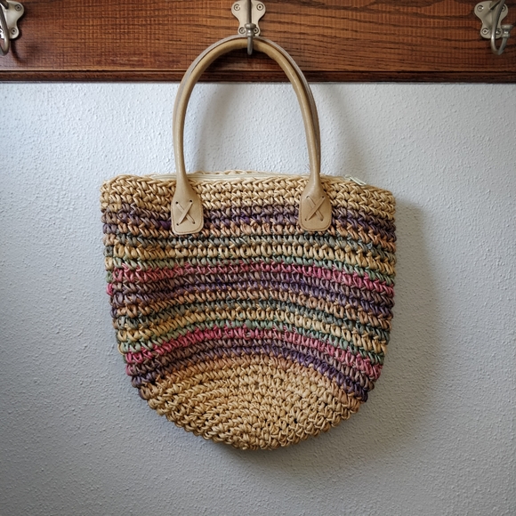 Straw Bag - Picture 1 of 5